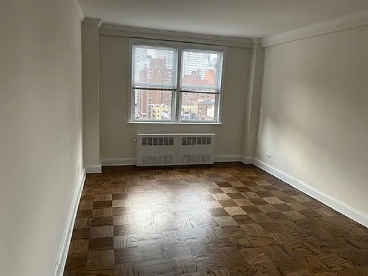 Rented by Corcoran | media 10