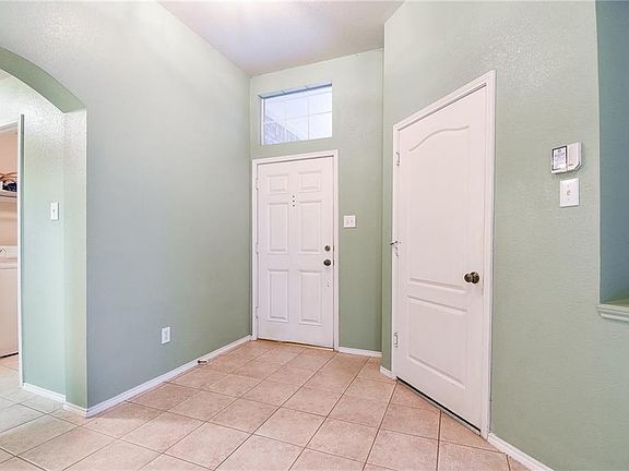 2nd image of 3732 Lake Country Dr