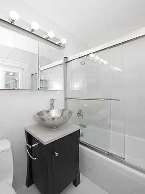 Sold by Sotheby's International Realty | media 6