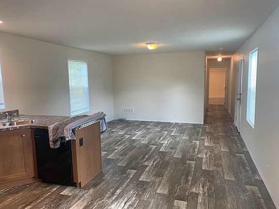 5th image of 47 Bluebird Hill Dr #19