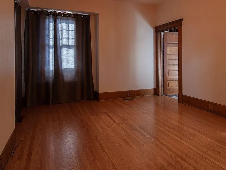 Back bedroom 1