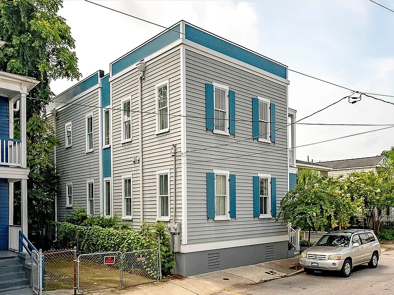 61 Amherst St #A — Photo 13