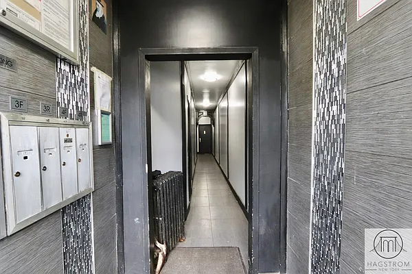 Rented by Hagstrom Management Inc | media 14