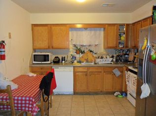 930 Olive St, Elizabeth, NJ 07201