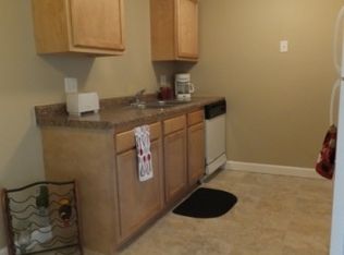 16 Capitol View Ter APT 2, Madison, WI 53713