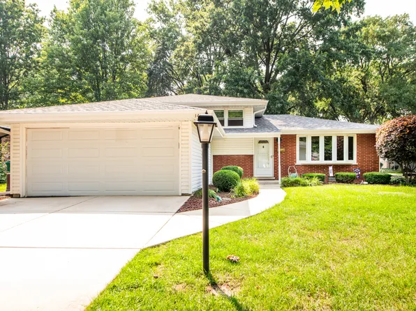 14440 Brentwood St, Orland Park, IL 60462