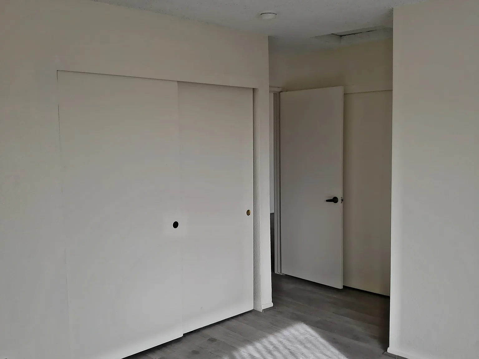 2 bed, 900 sqft, $2,175 — Photo 3