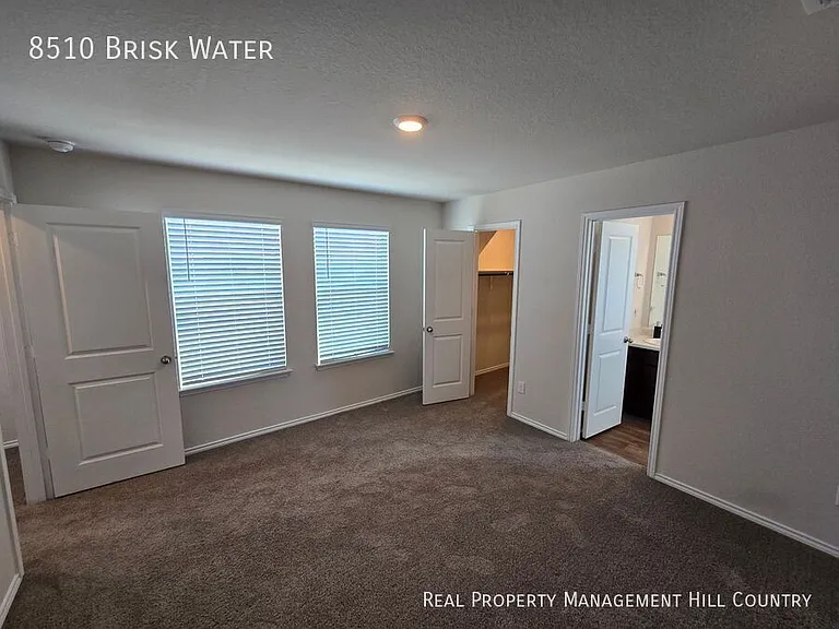 8510 Brisk Water — Photo 9