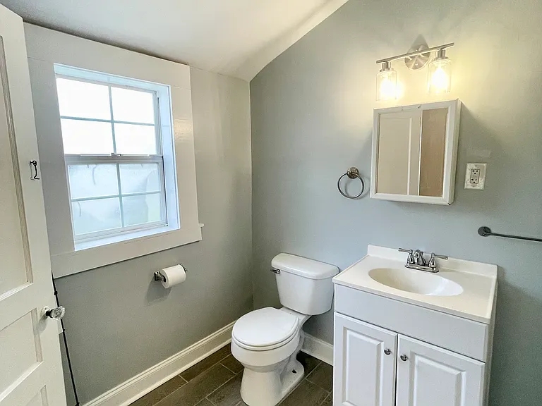 4811 Camp St — Photo 13