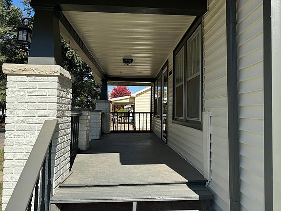 3rd image of 608 N Houser Dr