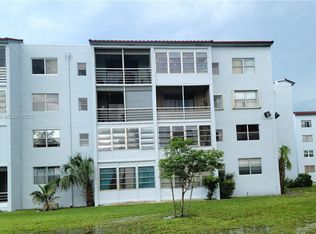 2860 Somerset Dr APT 400K, Lauderdale Lakes, FL 33311