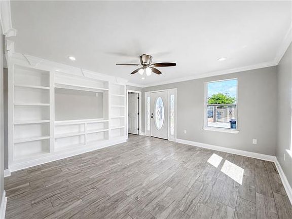 2nd image of 4472 Joycelyn Dr