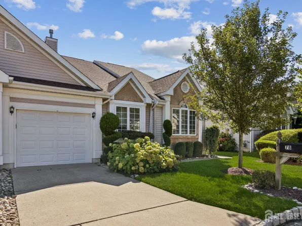 78 Harwood Rd, Monroe Township, NJ 08831