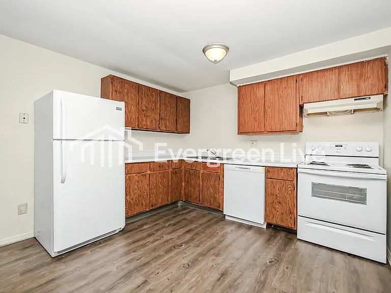 8095 Mount Aetna St — Photo 8