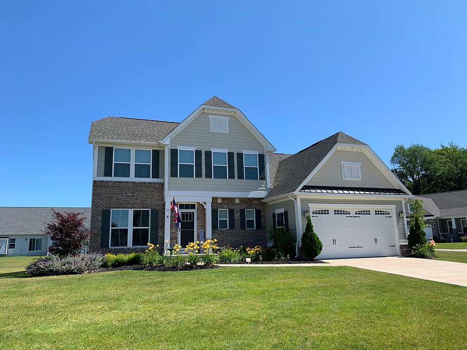 1st image of 8715 Blue Heron Way