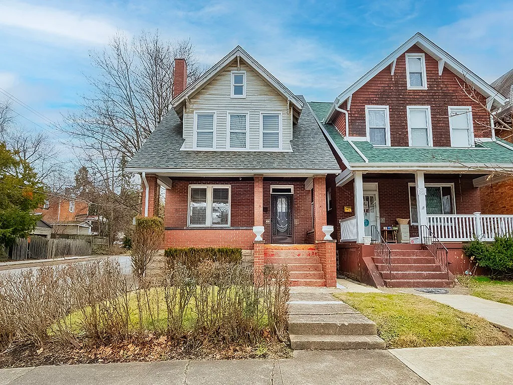 362 5th Ave photo 1