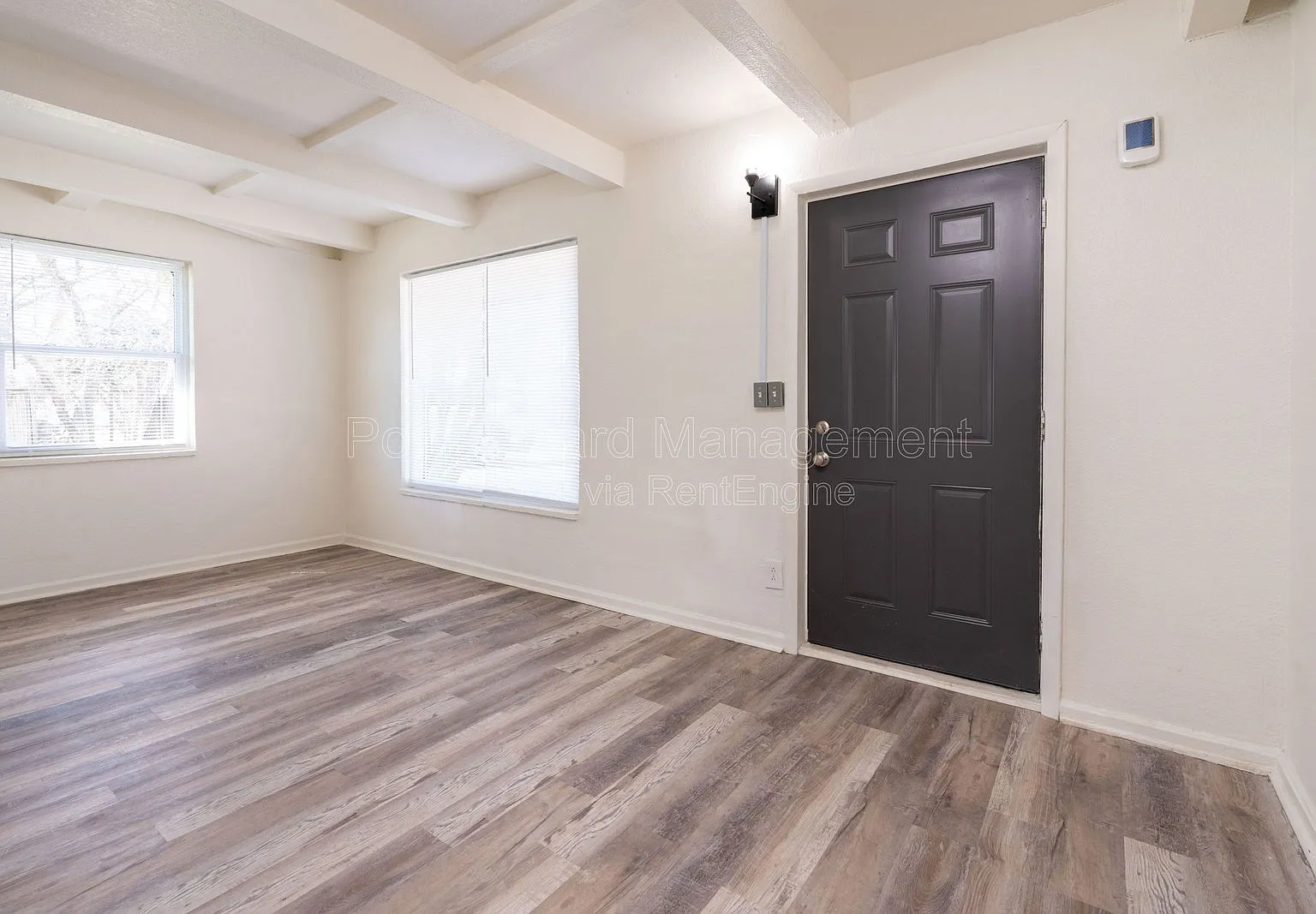 2 bed, 1.0 bath, $850 — Photo 4