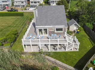171 Camden Rd, Narragansett, RI 02882