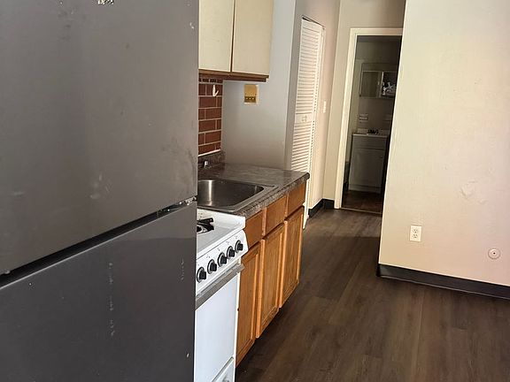5th image of 1293 Neil Ave #2-C