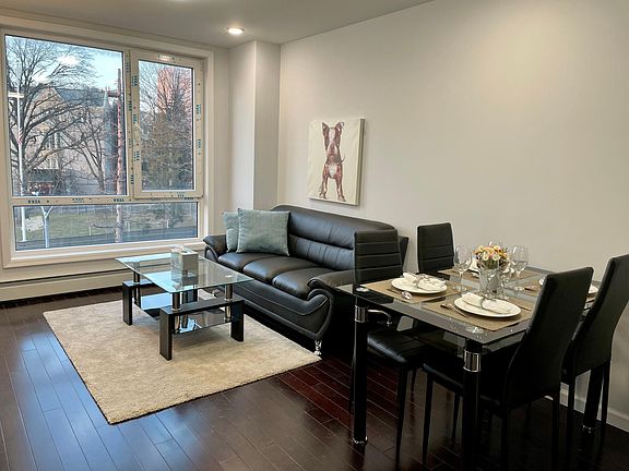 4th image of 13812 Northern Blvd APT 4D