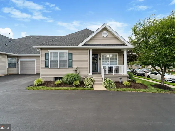 173 Liberty Dr, Bensalem, PA 19020