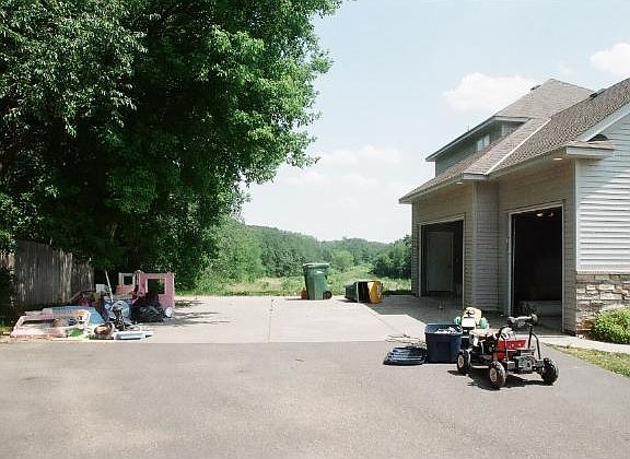 4th image of 129 Heritage Trl