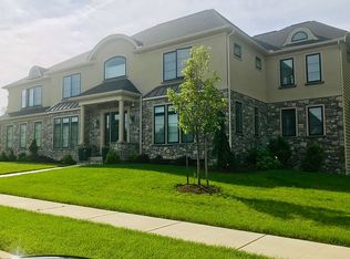 6522 Plowman Rdg, Harrisburg, PA 17112