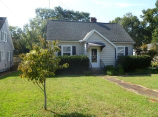 12 Paris Mountain Ave, Greenville, SC 29609