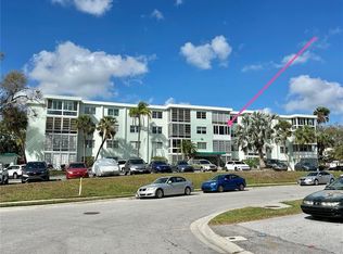 100 Waverly Way APT 303, Clearwater, FL 33756