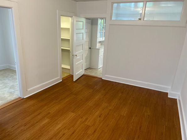 20 Bruce Park Ave #2WR