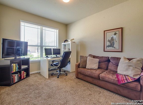 4th image of 5939 Akin Pl