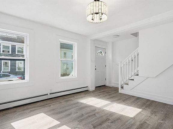 5th image of 69 Harrison St