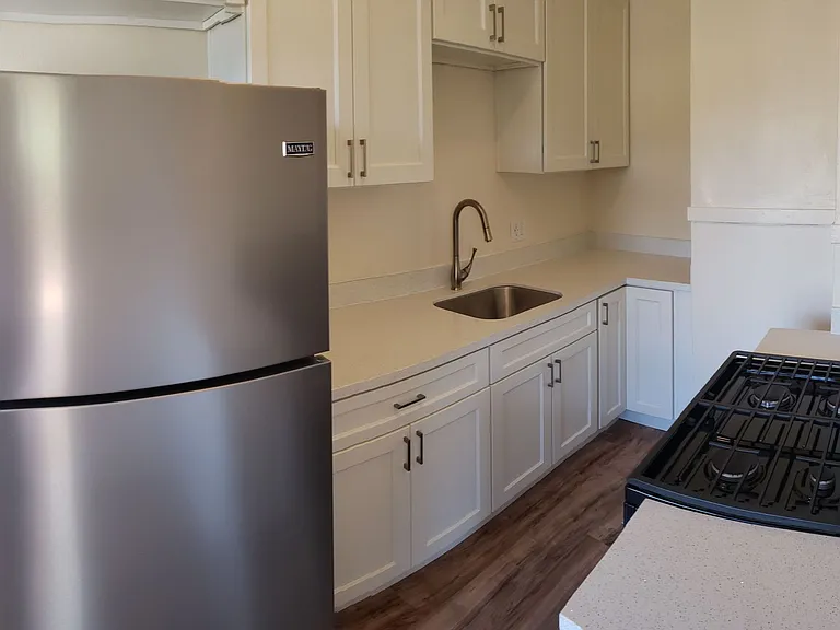 2091 California Street — Photo 31