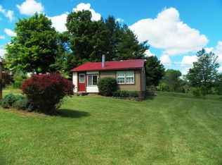 8174 Pea Ridge Rd, Brookville, IN 47012