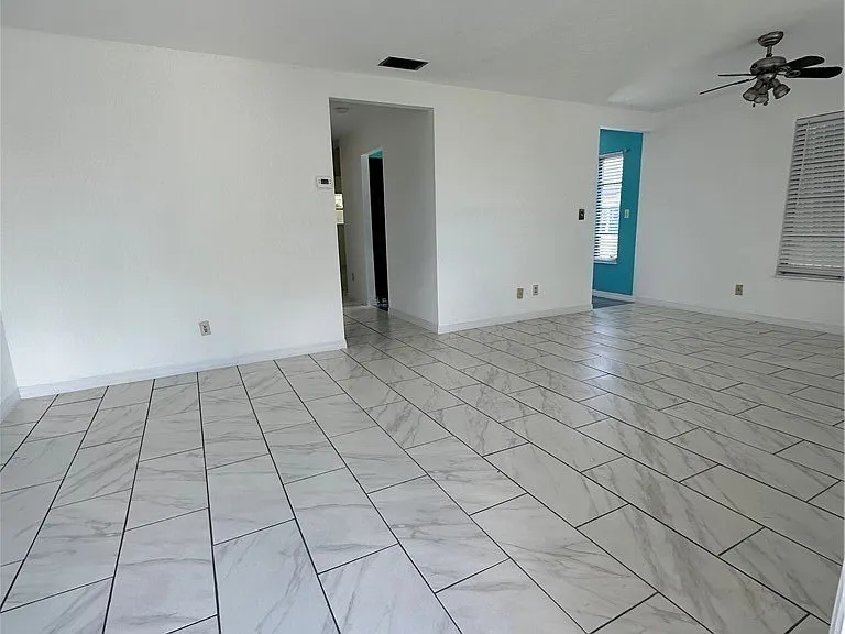 10 Tangerine Ct — Photo 8