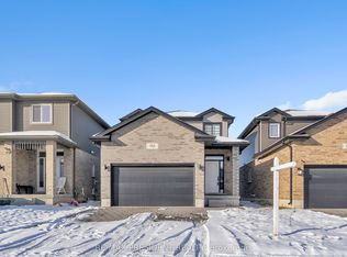 133 Marconi Ct, London, ON N5V 0C9