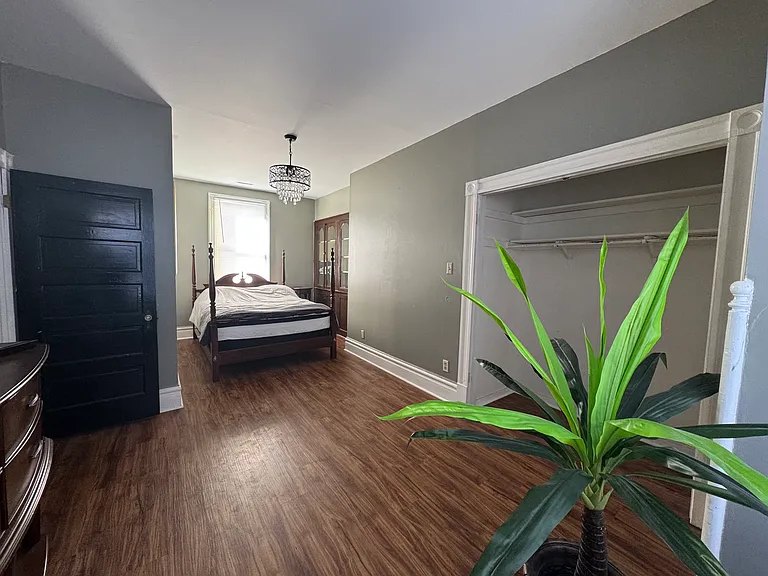 751 Main St #3 — Photo 8