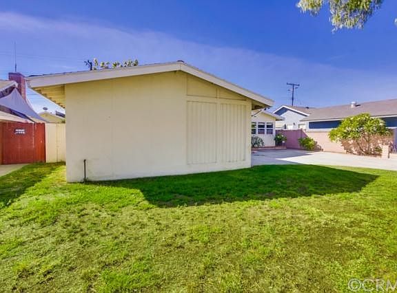 3rd image of 6748 San Bruno Dr