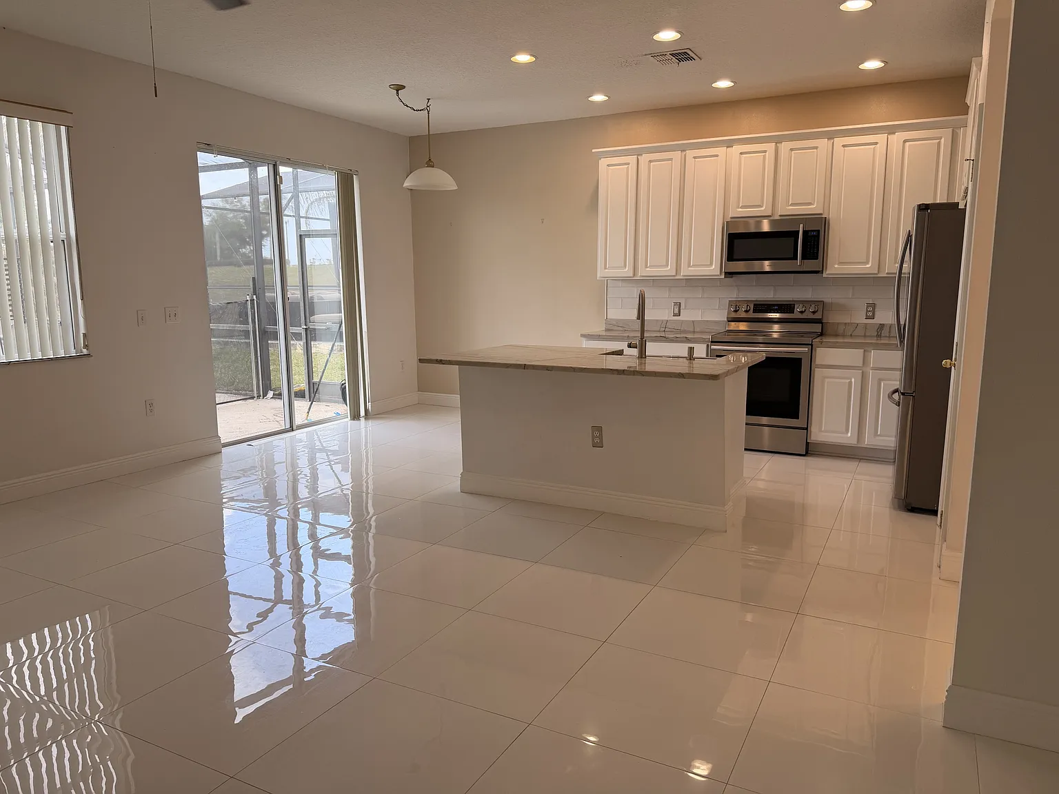 1112 Pine Ridge Drive - 1 — Photo 3