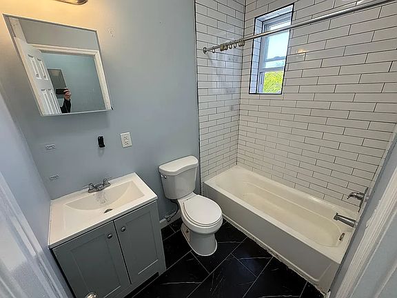 5th image of 6 N 21st St #41B