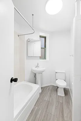 Rented by REAL New York | media 14