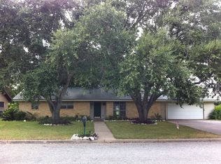 507 Seifert Loop, Weimar, TX 78962