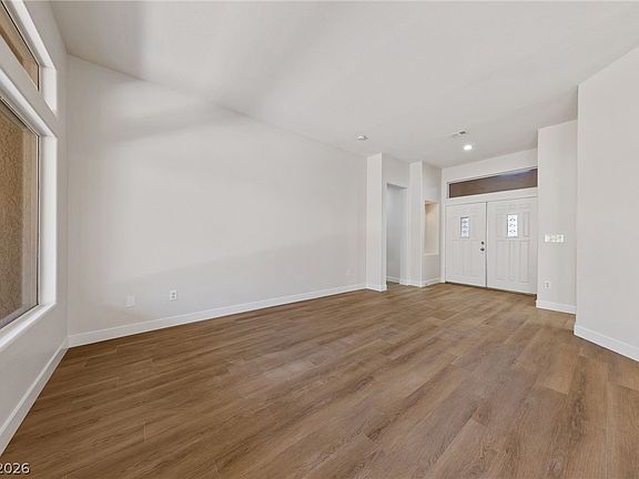 2nd image of 3033 Bonnie Rock Dr