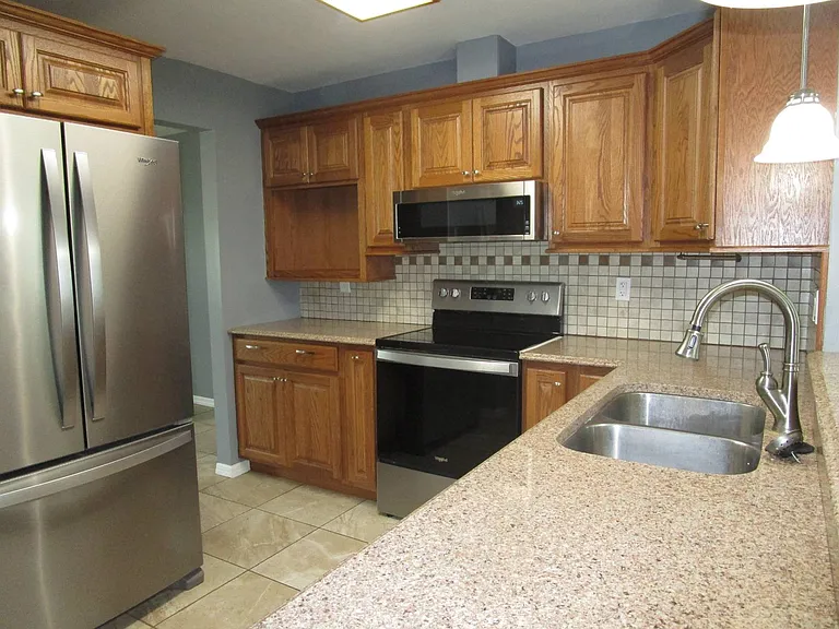 3923 Santiago St — Photo 34