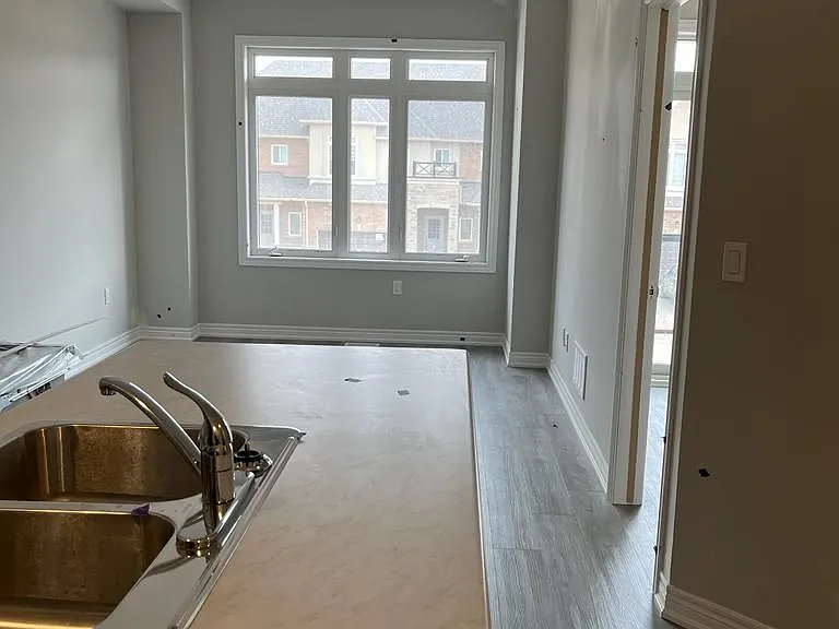 148 Sonoma Ln — Photo 8