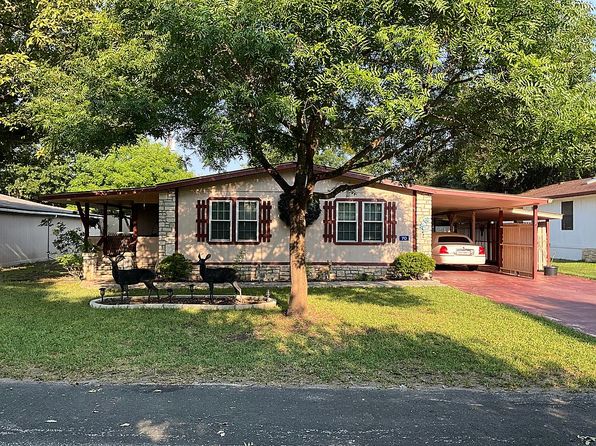 70 Pecan Dr S
