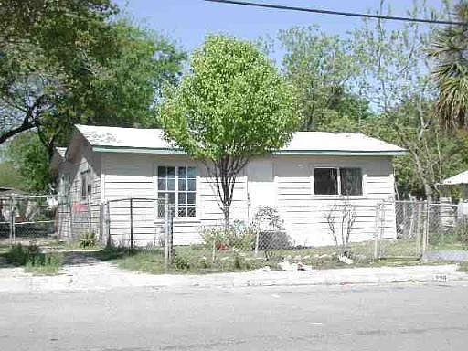 1st image of 239 N SAN FELIPE ST