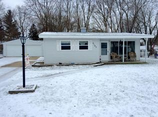 4163 Lester Dr NE, Grand Rapids, MI 49525