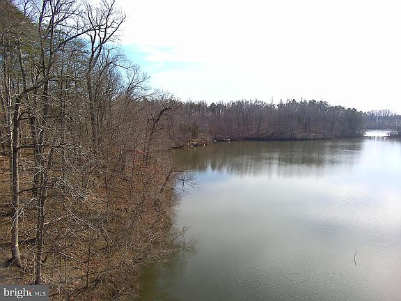 4th image of 14928 Dovey Rd