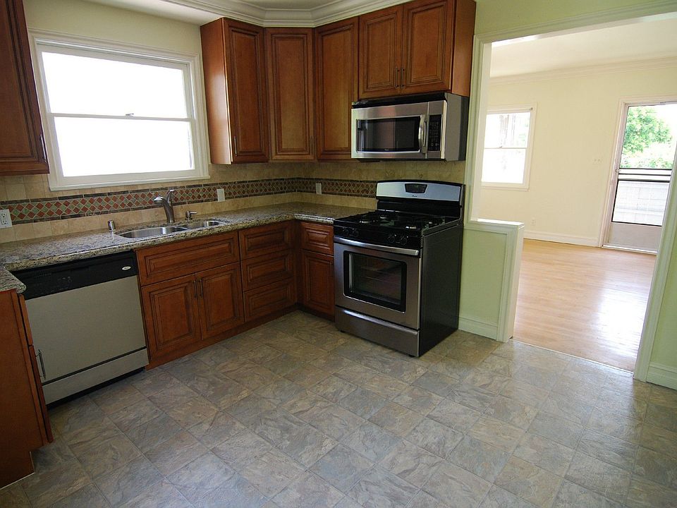 apt new kitchen